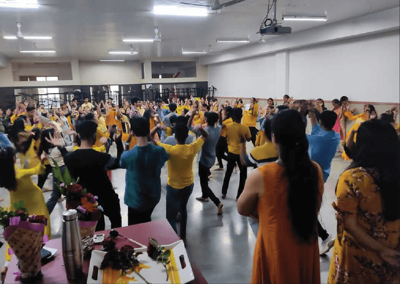 Dandiya Garba